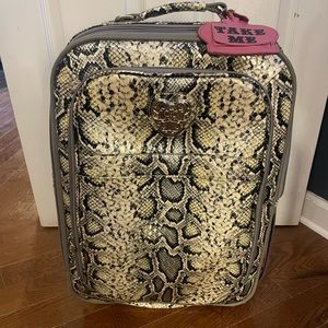 Kathy Van Zeeland suitcase